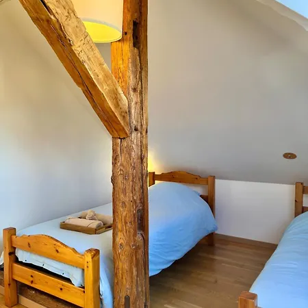 L'escale Du Clocher Apartamento